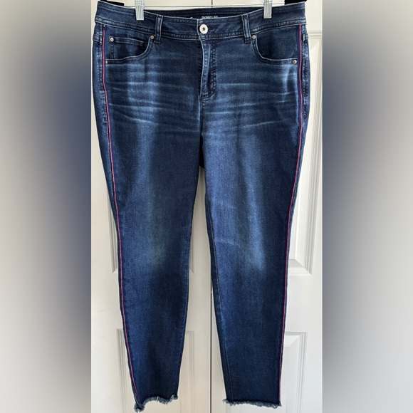 INC Stretch Denim Jeans with “Tummy Control” & Side Ribbon Detail - Size 16W - Picture 3 of 6